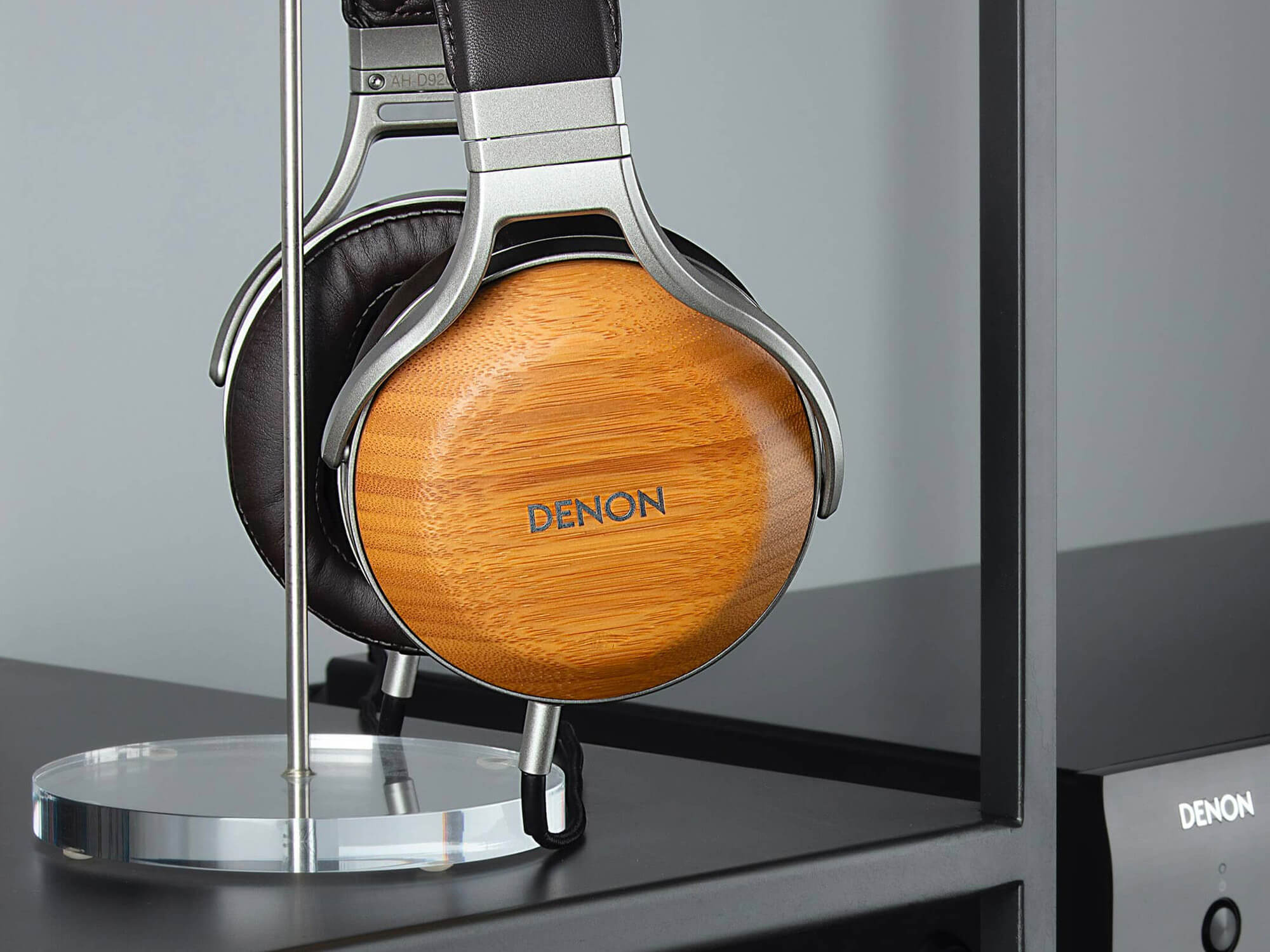 DENON AH-D9200 10時間程度使用の美品 Denon AH-D9200 – Fillion Électronique