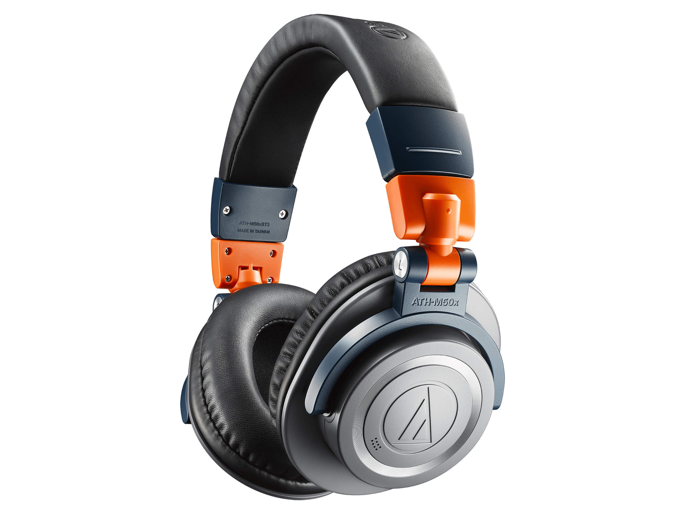 audio-technica ATH-M50x bt2 ブラック ATH-M50XBT2 | WIRELESS OVER-EAR HEADPHONES | BLACK | Tom Lee Music