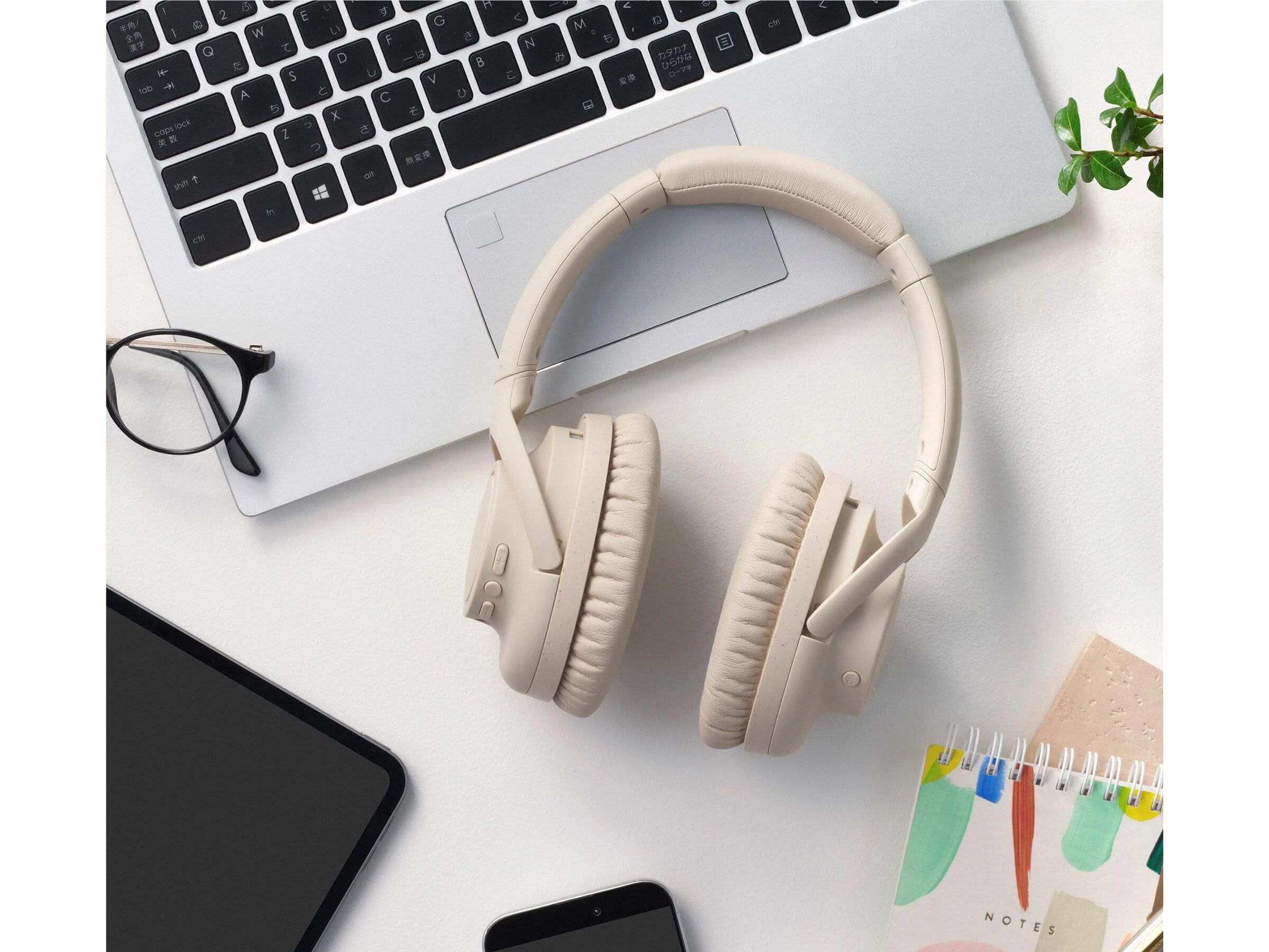 audio-technica ATH-S300BT ベージュ Audio-Technica ATH-S300BT - OVER-EAR HEADPHONES – Fillion Électronique