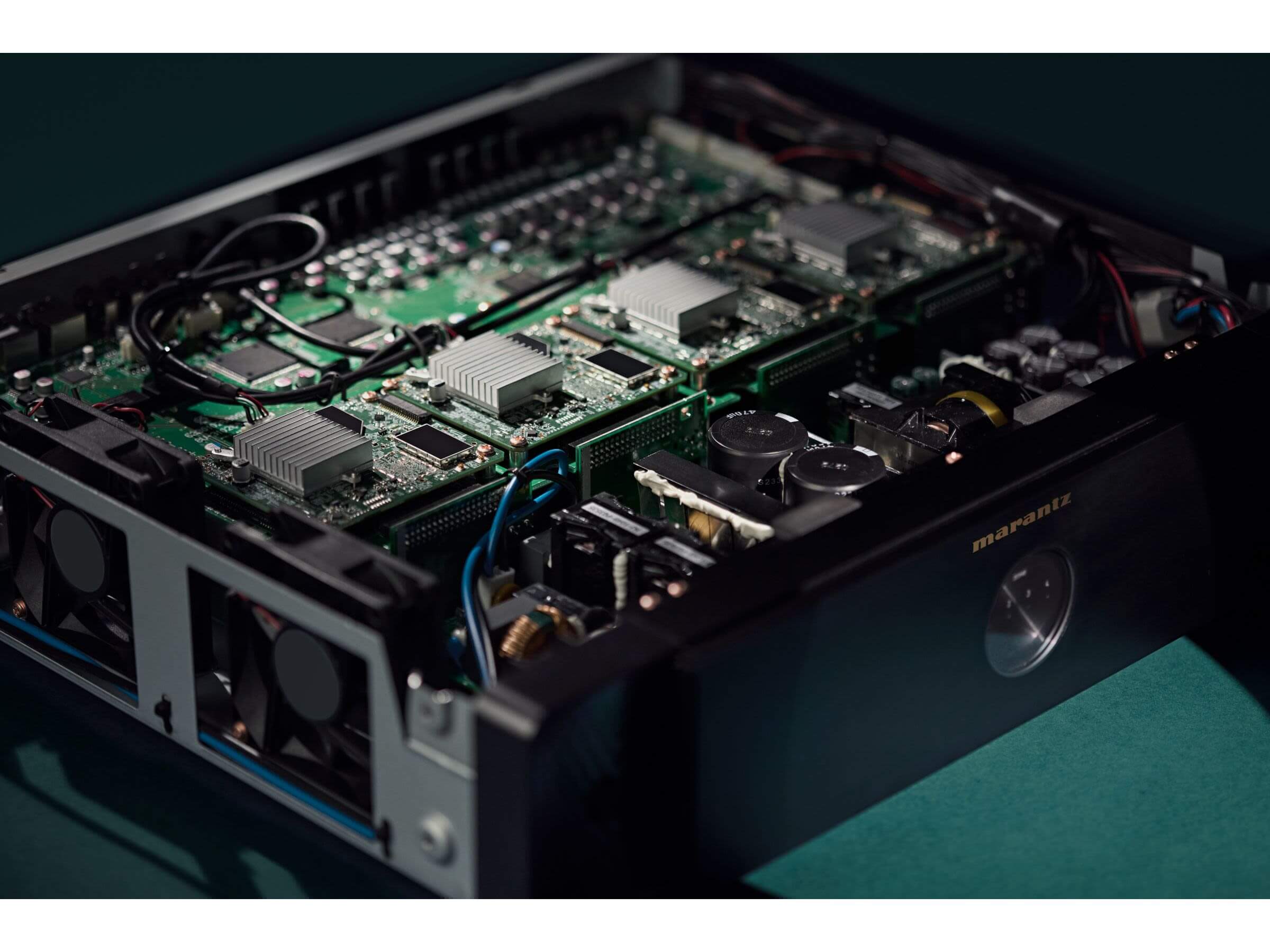 Marantz Model M4 - INTEGRATED STEREO AMPLIFIERS – Fillion Électronique